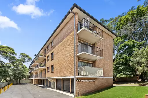 14/8 Macquarie Street, Wollongong Sold by Laurence Morgan Real Estate