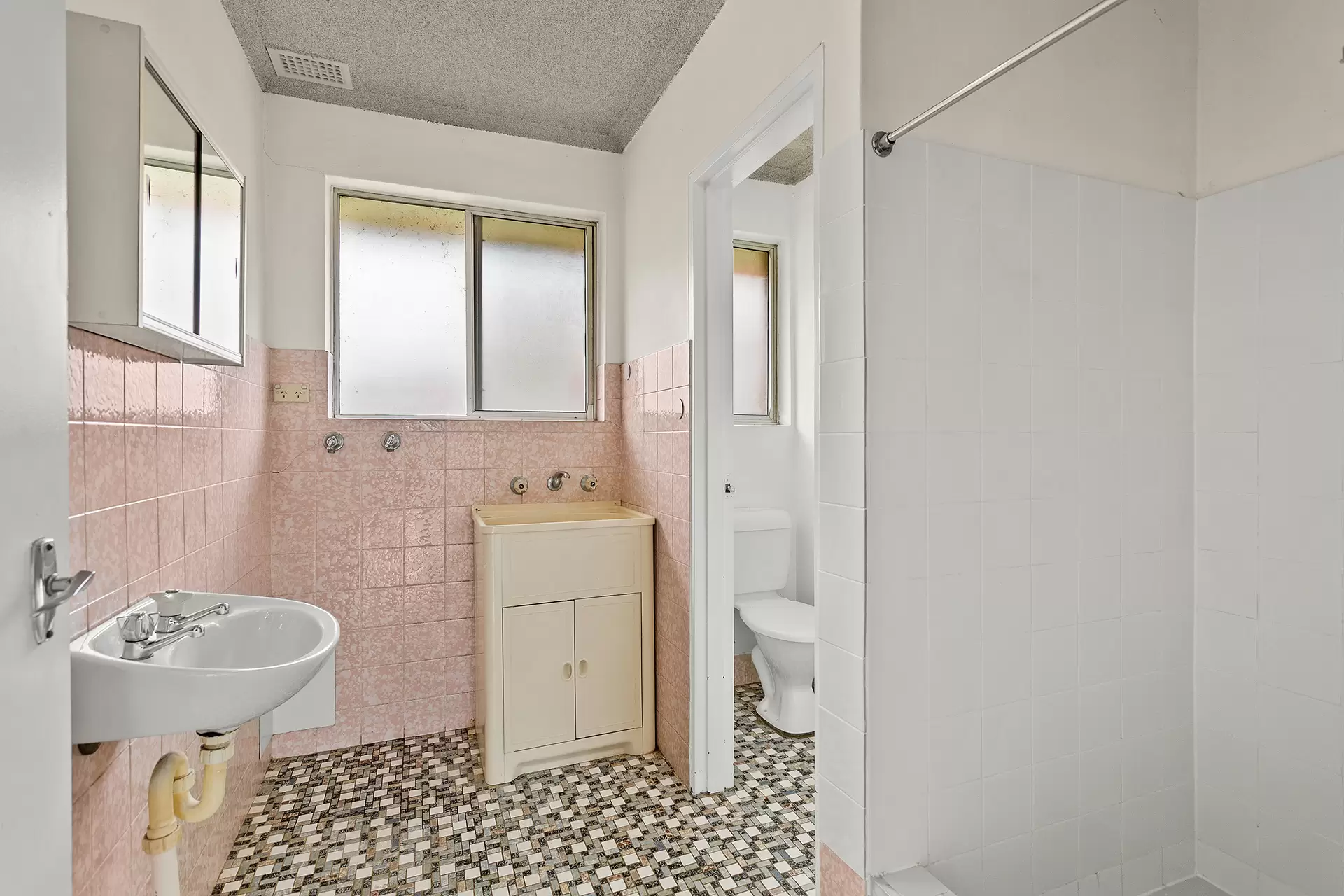 Port Kembla Leased by Laurence Morgan Real Estate - image 5