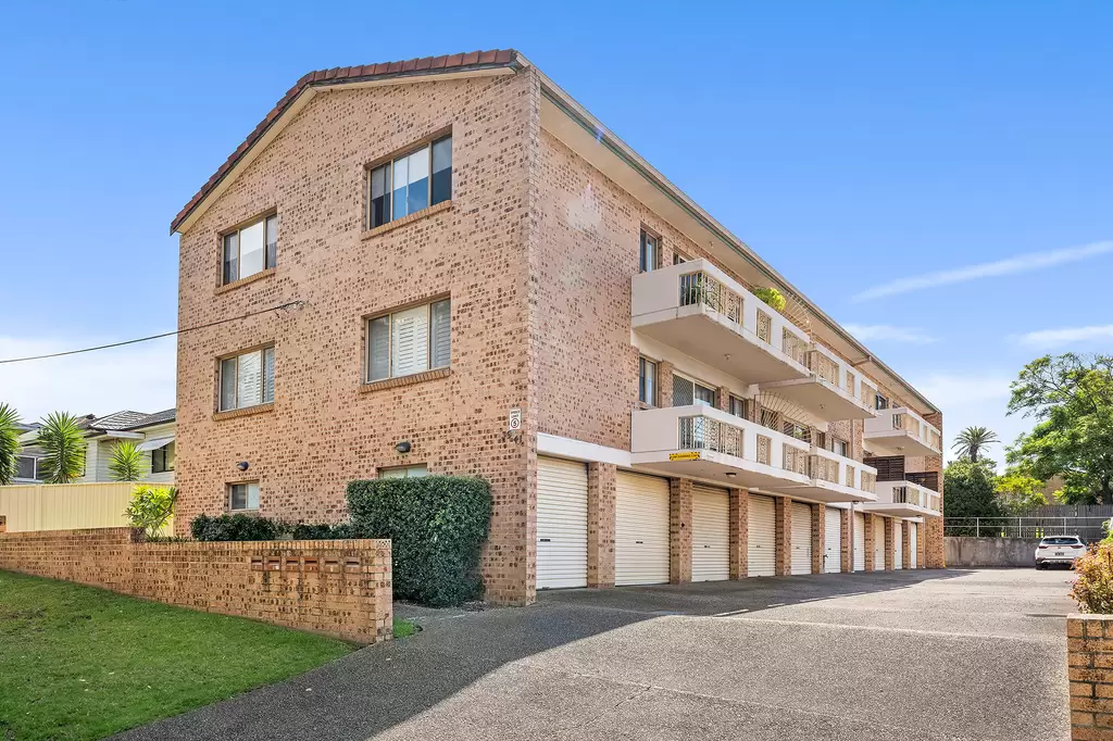 4/39-41 Cross Street, Corrimal Sold by Laurence Morgan Real Estate