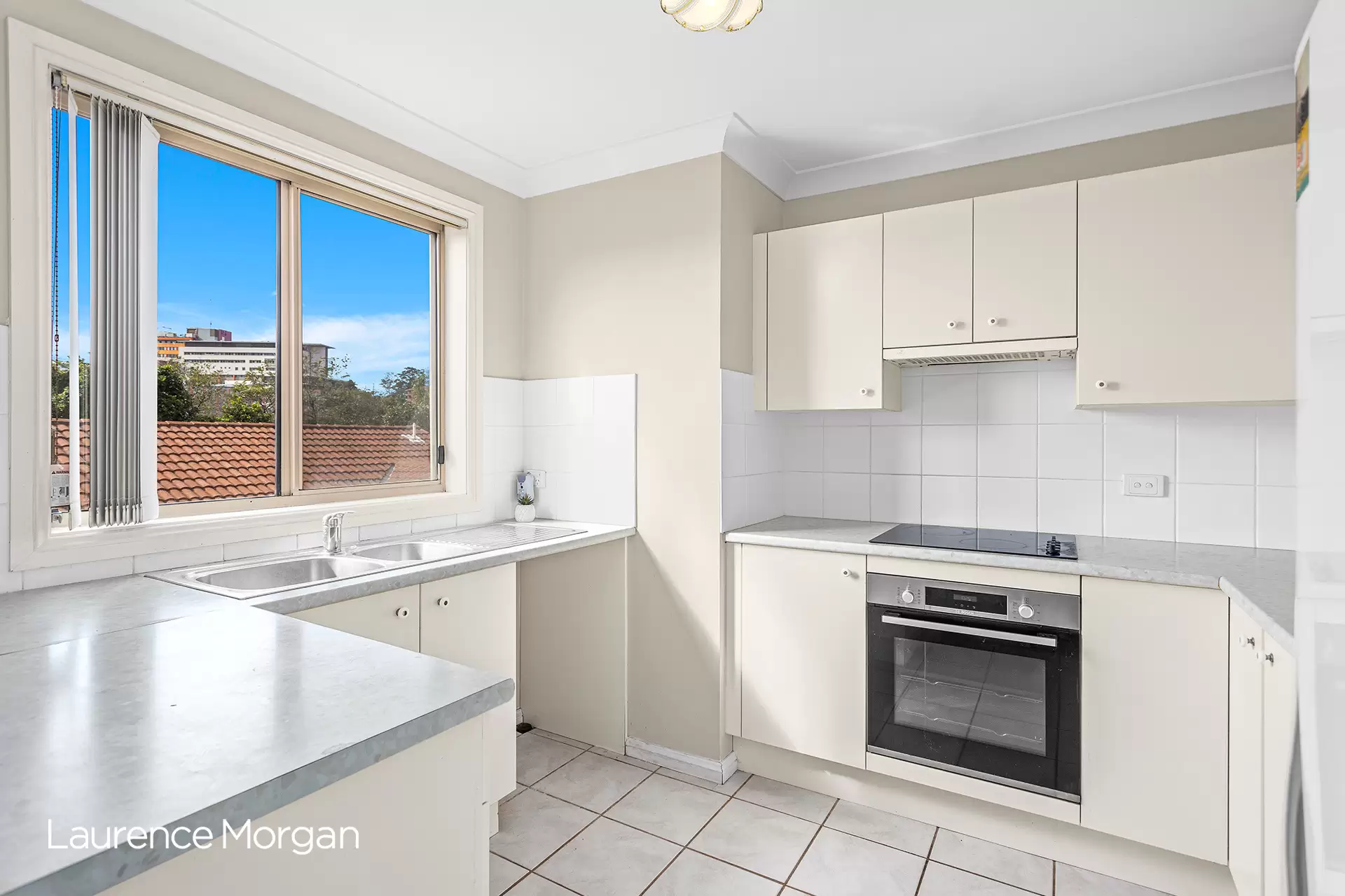 3/31-33 Hillcrest Street, Wollongong Sold by Laurence Morgan Real Estate - image 3
