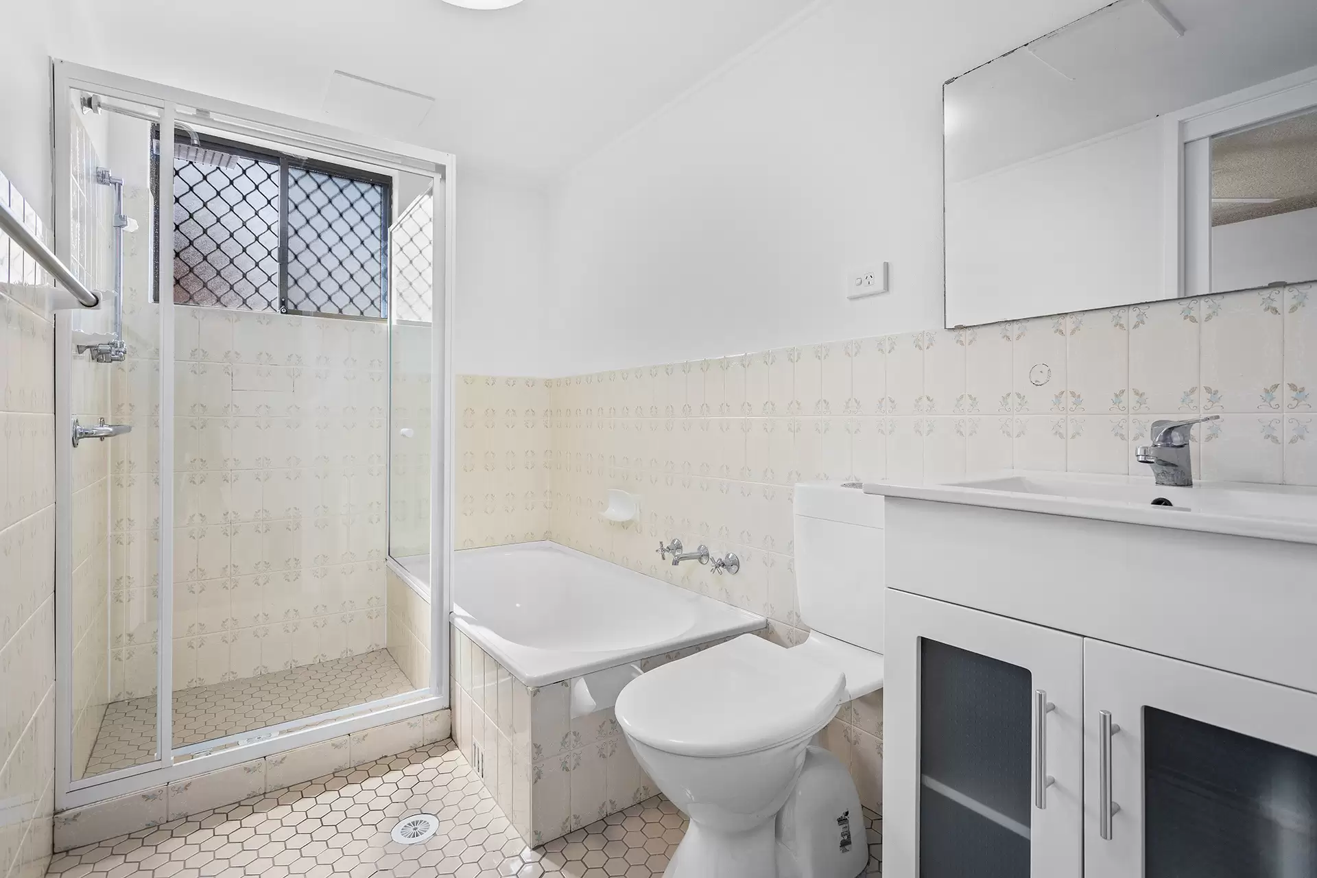 Wollongong Leased by Laurence Morgan Real Estate - image 4