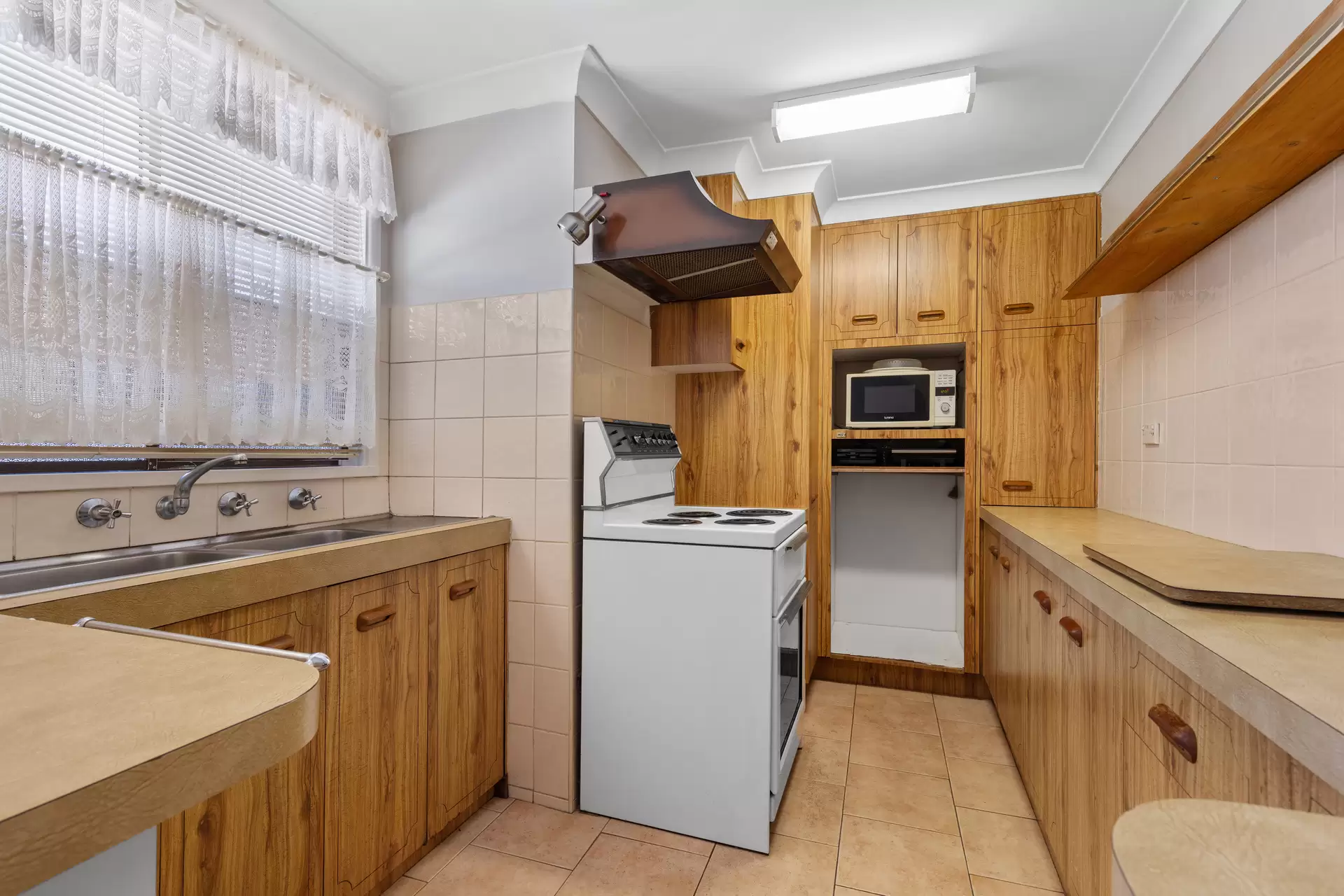 50 Lake Ave, Cringila Sold by Laurence Morgan Real Estate - image 6