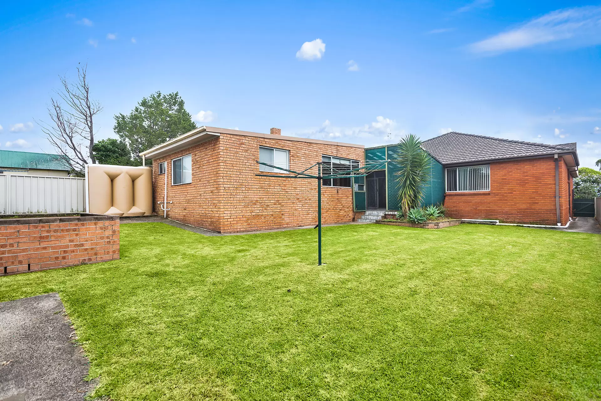 23 Wentworth Street, Oak Flats Sold by Laurence Morgan Real Estate - image 10