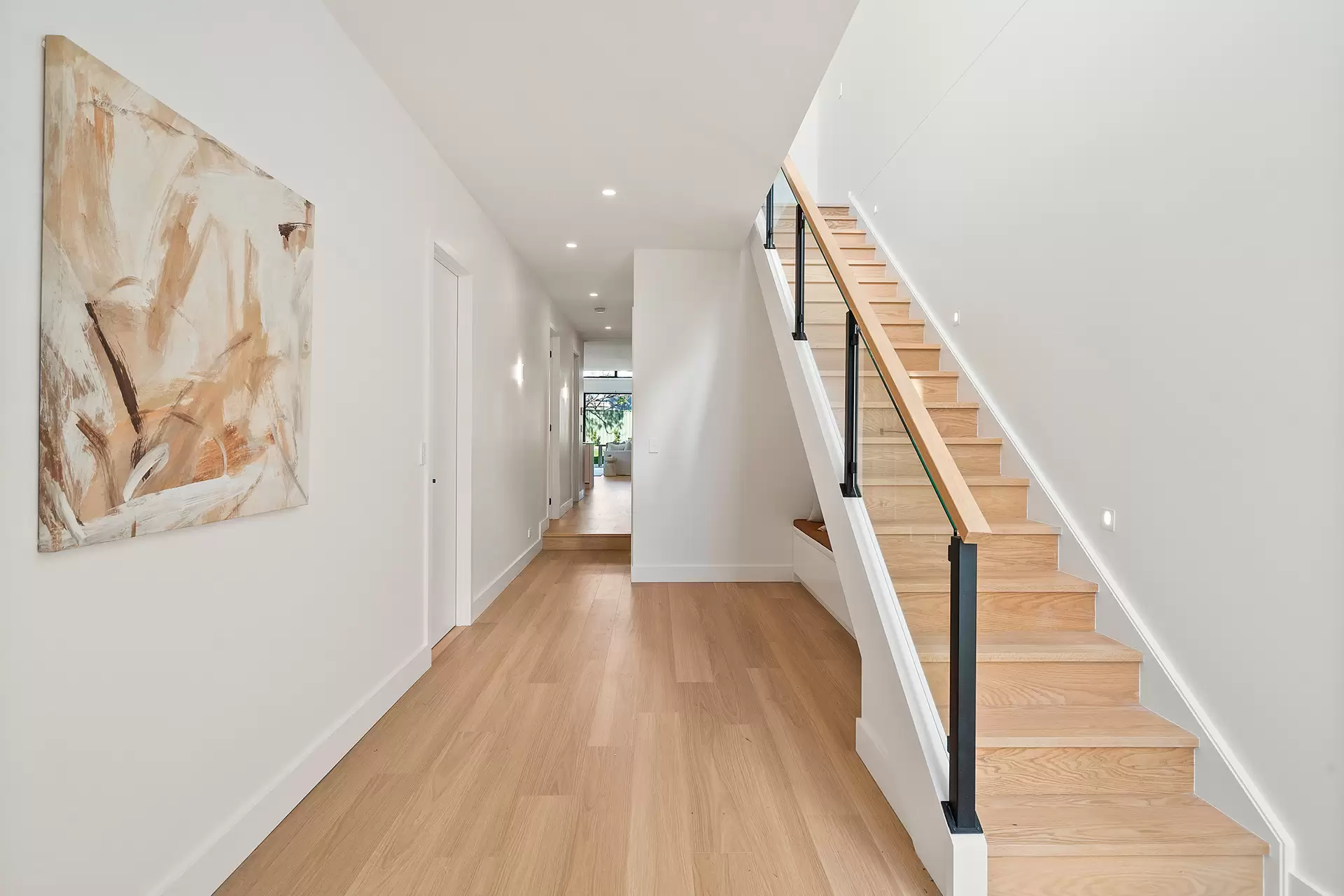 33A Connaghan Avenue, East Corrimal Sold by Laurence Morgan Real Estate - image 5