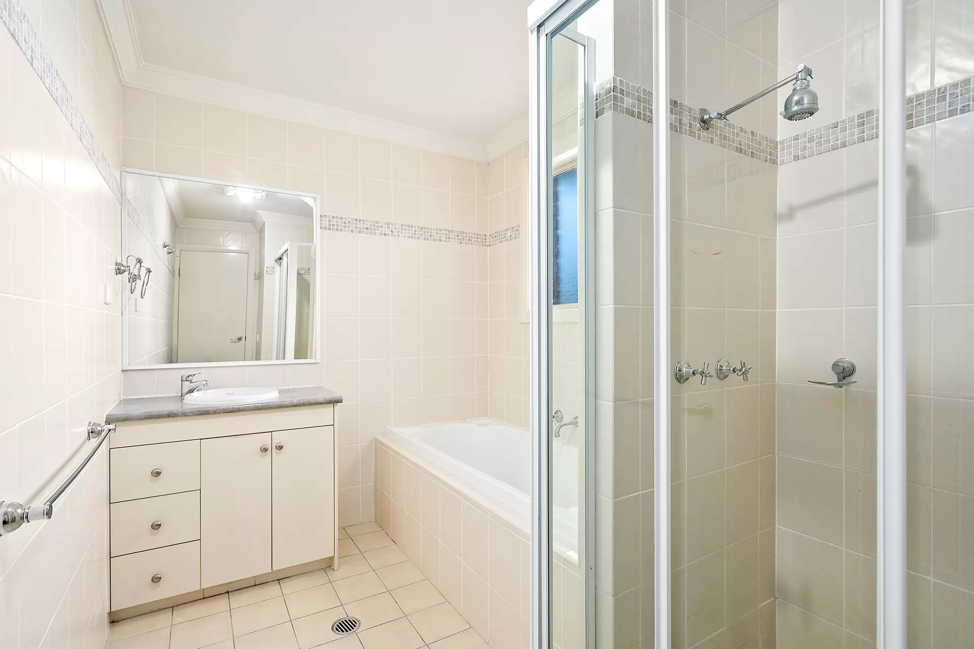 Woonona Leased by Laurence Morgan Real Estate - image 6