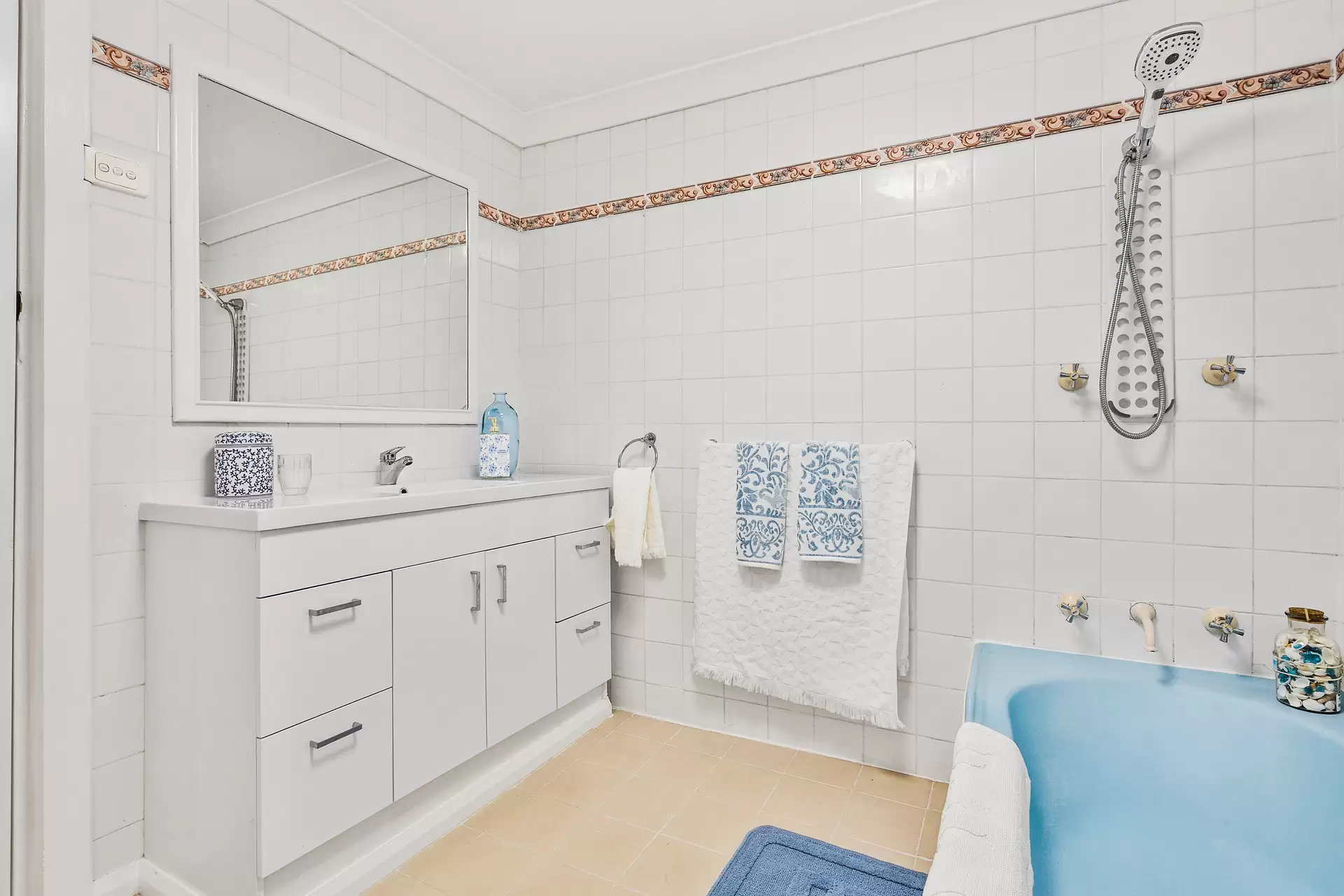 22 Malcolm Avenue, Cringila For Sale by Laurence Morgan Real Estate - image 11