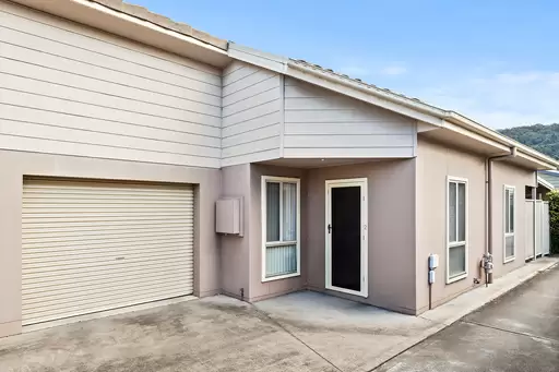 2/634 Princes Highway, Russell Vale Sold by Laurence Morgan Real Estate