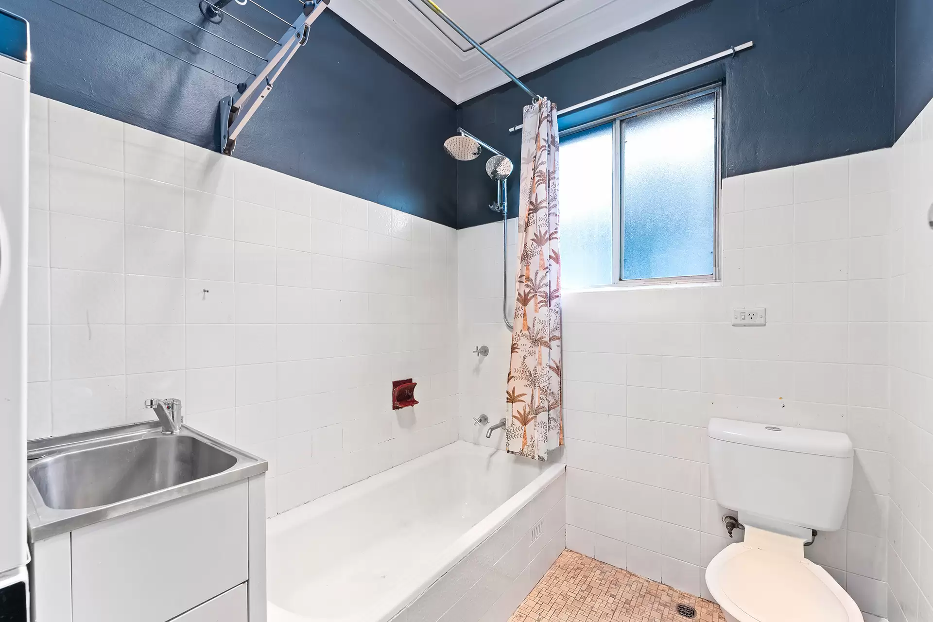 2/31 Thames Street, West Wollongong Sold by Laurence Morgan Real Estate - image 8