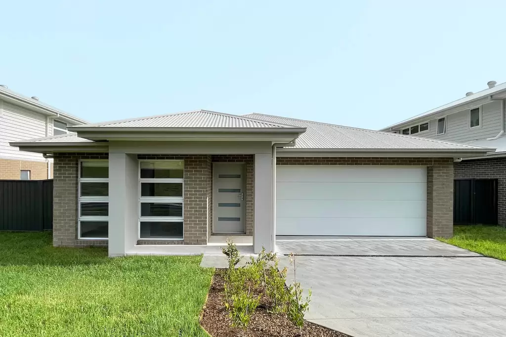 48 Holroyd Street, Albion Park For Sale by Laurence Morgan Real Estate