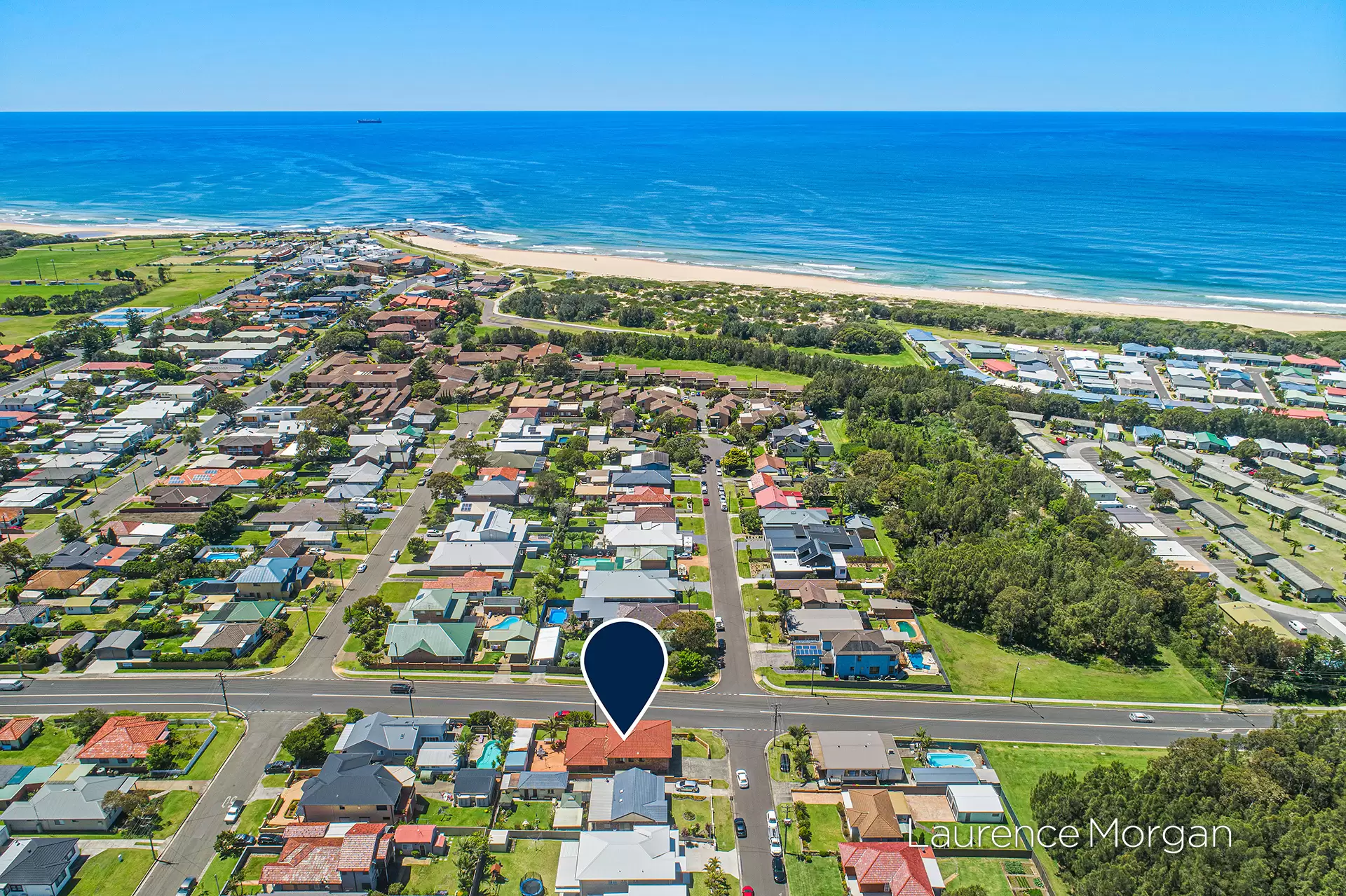 26 Edgar Street, Towradgi Sold by Laurence Morgan Real Estate - image 3