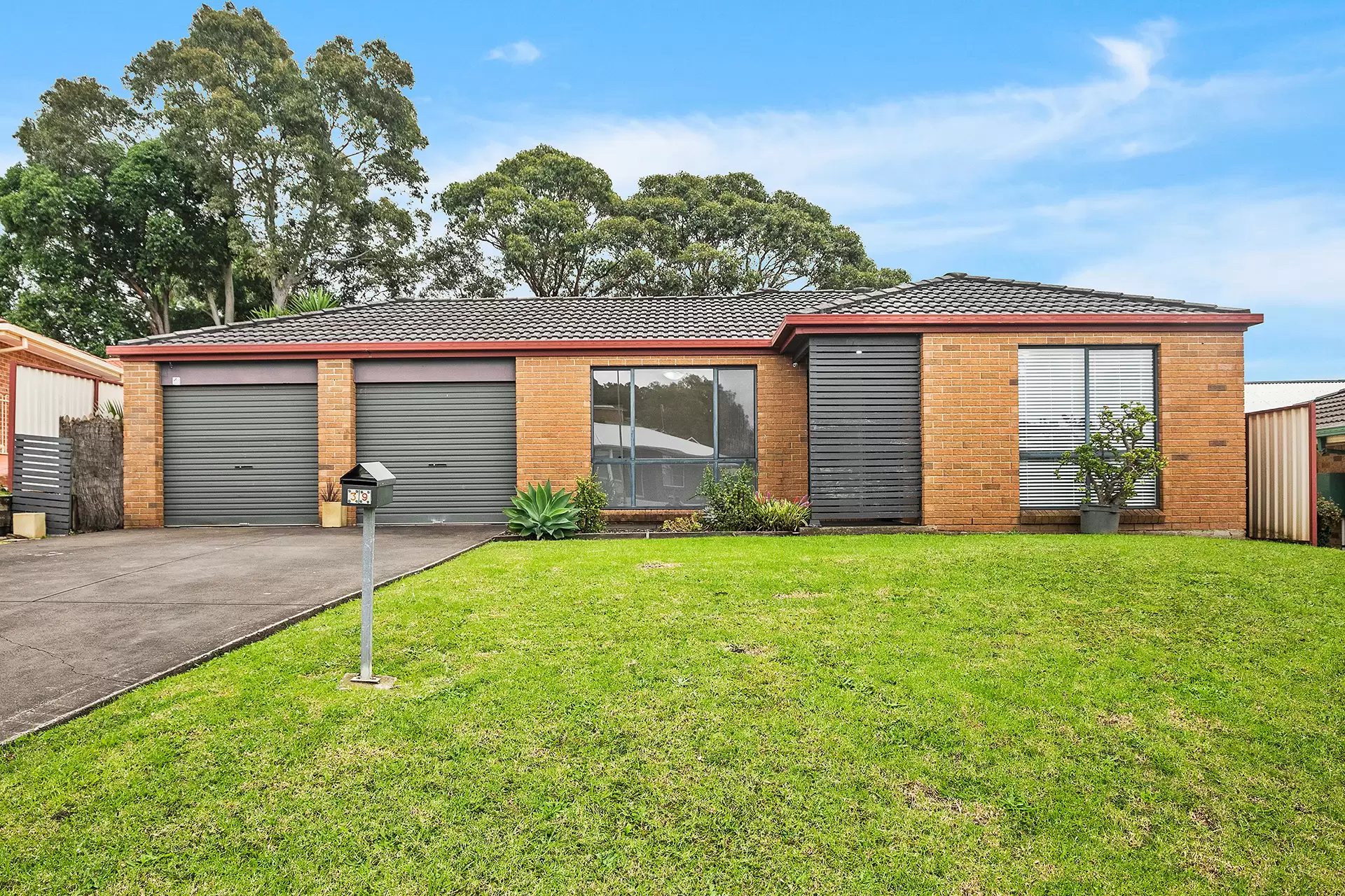Shellharbour City Centre Leased by Laurence Morgan Real Estate - image 1