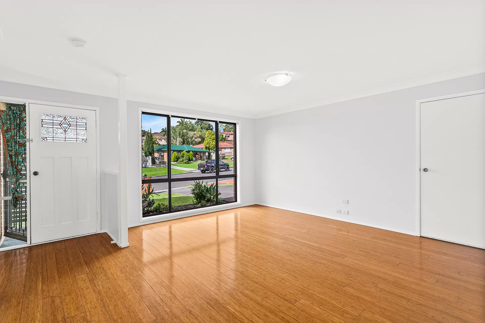 Shellharbour City Centre Leased by Laurence Morgan Real Estate - image 2