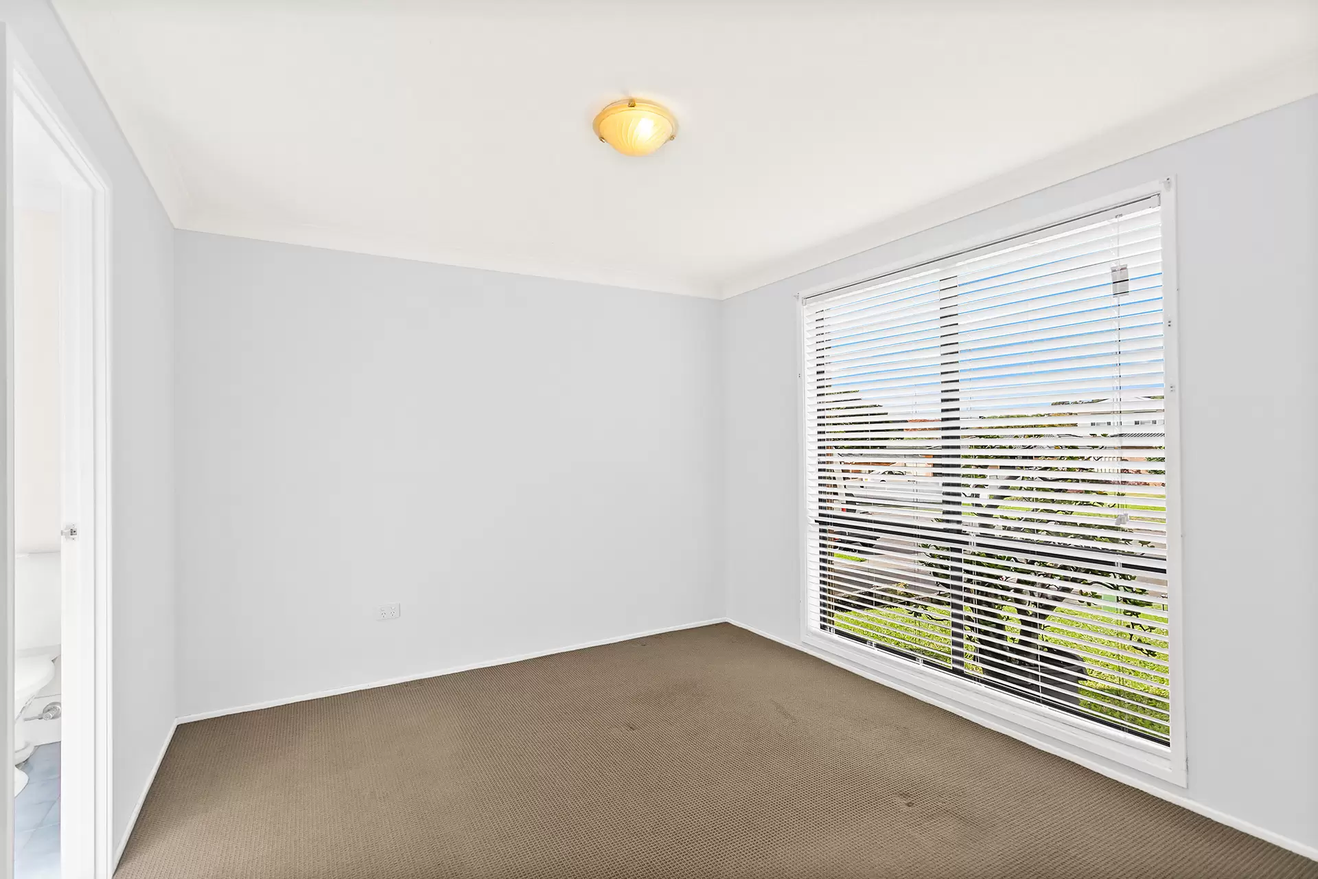 Shellharbour City Centre Leased by Laurence Morgan Real Estate - image 4
