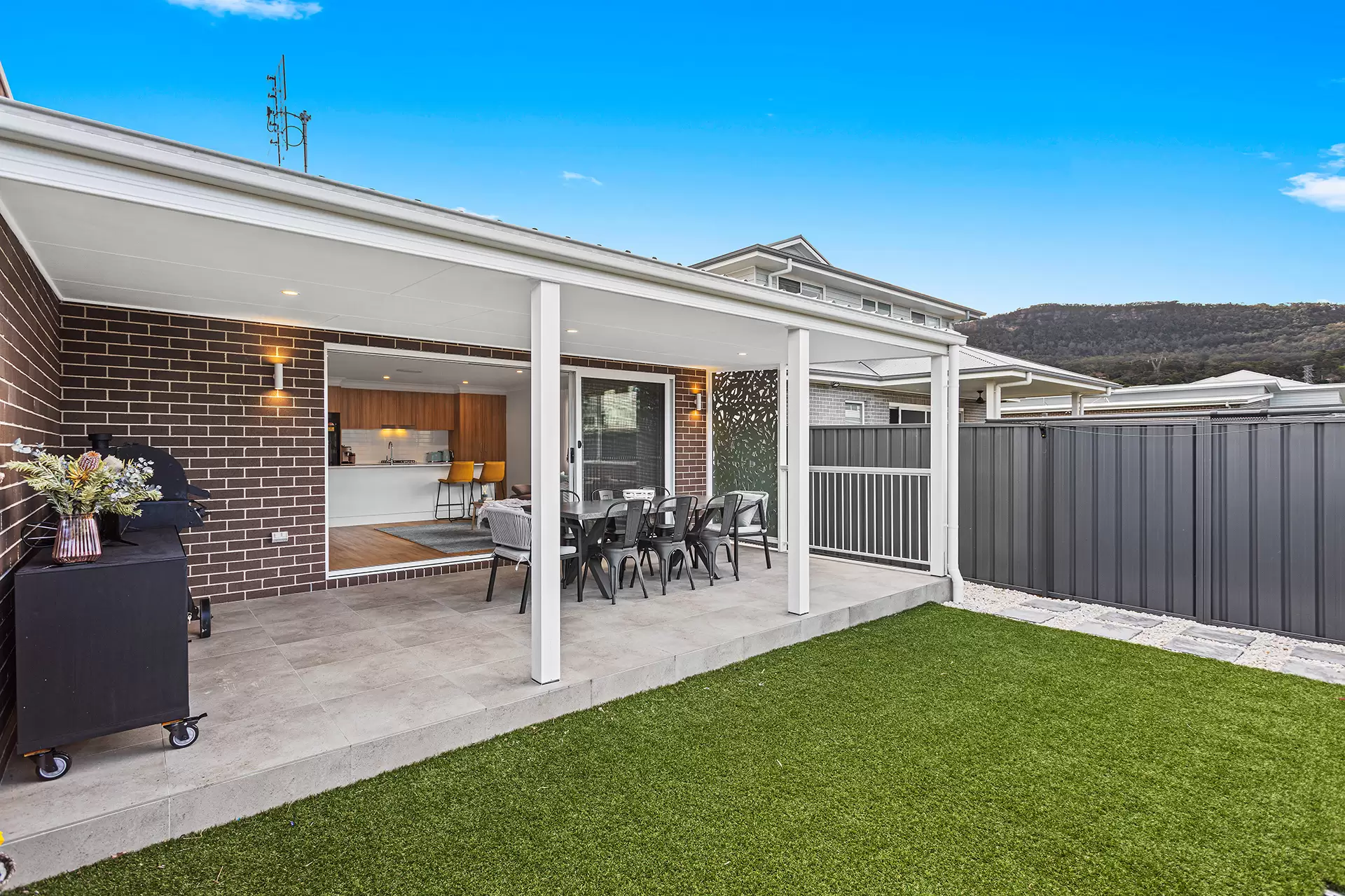 30 & 30a Stewards Drive, Kembla Grange Sold by Laurence Morgan Real Estate - image 5