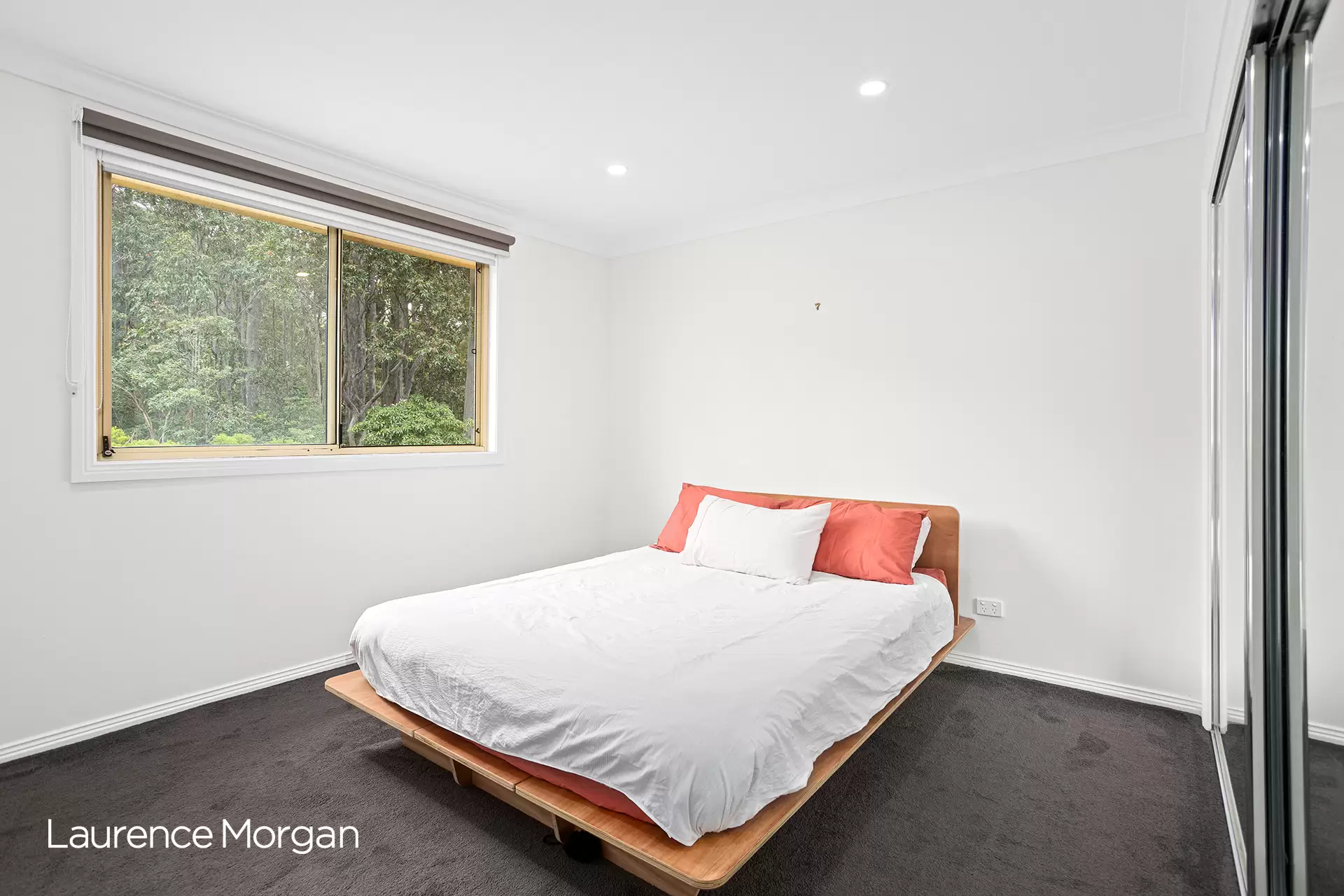 1/41-43 Robertson Street, Coniston Sold by Laurence Morgan Real Estate - image 4